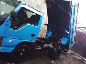 Isuzu dumper