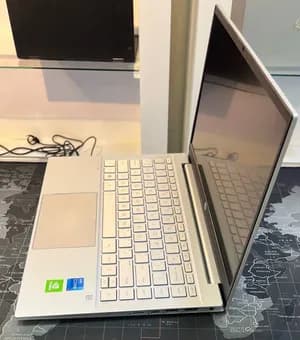 HP Pavilion 14.1" Core i5 11th Gen