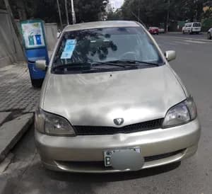 Toyota Platz 2001 Automatic