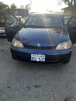 Toyota Platz 2001 Automatic 1.0L