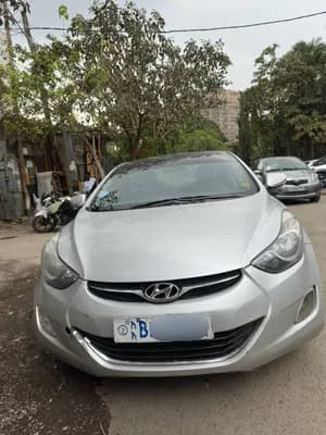 Hyundai Elantra 2012