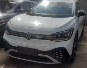 Volkswagen ID.6 Crozz Pro