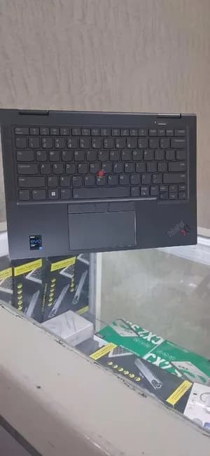 Lenovo ThinkPad X1 Yoga Gen 6 Laptop