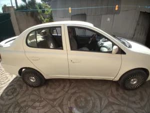 Toyota Platz