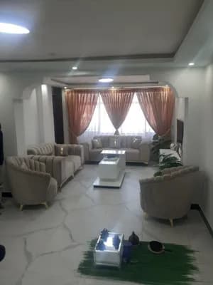 109 sqm 3 Bedroom Condo Ayat
