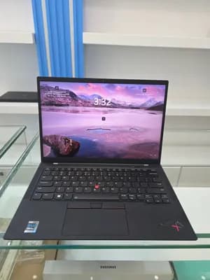 Lenovo ThinkPad X1 Carbon Laptop