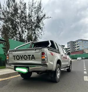 Toyota Hilux Double Cab