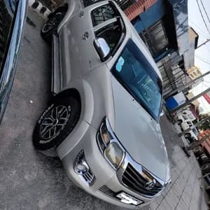 Toyota Hilux Double Cab 2015