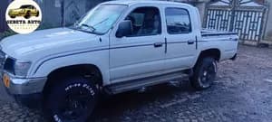 Toyota Hilux 2001 Diesel 4WD Pickup