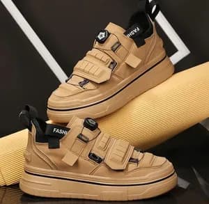 Fashionable sneakers