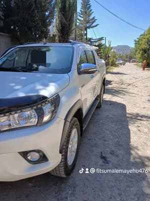 Toyota Hilux Double Cab 2019