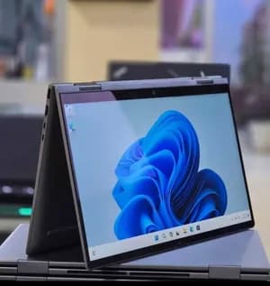 HP Envy x360 Ultra 7 Laptop