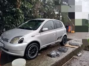 Toyota Vitz Yaris 2000