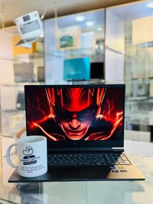 HP Victus Gaming i7 16GB 512GB