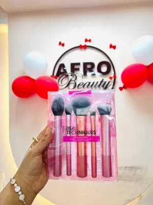 Real Techniques brush set