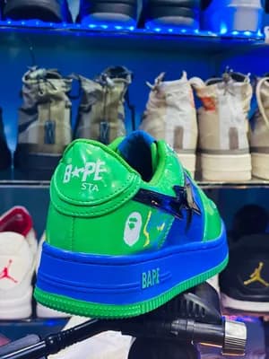 PAPE STAR 40-44