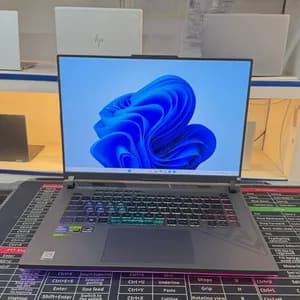 Asus Rog Strix 16GB 1TB SSD Brand New