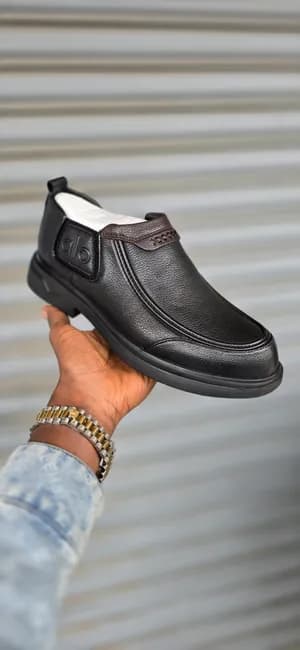 Alo ቆዳ ጫማ Size 40-44