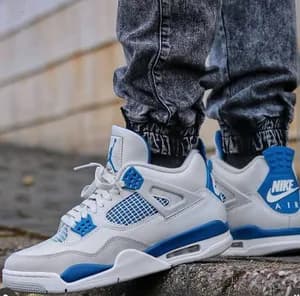 Jordan 4 Retro military Blue off white