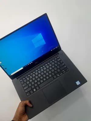 Dell Precision 5530 Laptop