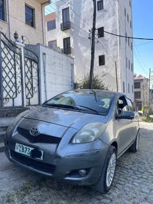 Toyota Yaris Compact 2009 Automatic