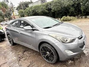 Hyundai Avante 2012 1.6 Automatic