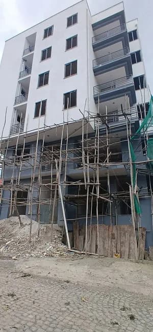 300 Sqm G+5 Building in Ayat