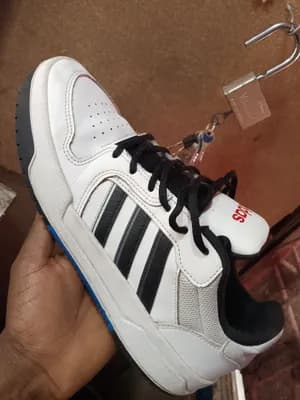 Adidas Sneakers Size 42.5