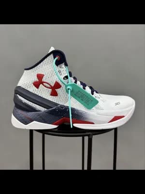 Underarmour Size 40-44