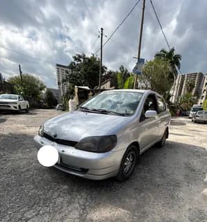 Toyota Platz 2001 Automatic