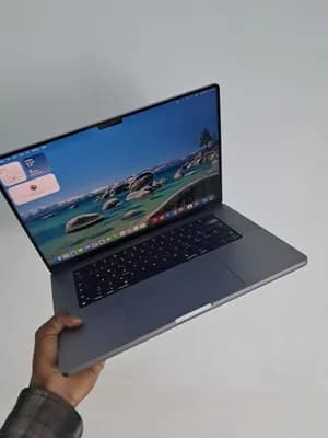 Apple MacBook Pro 16-inch M1 Pro