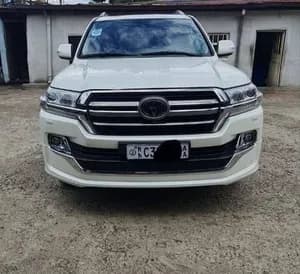Toyota Landcruiser V8 2020