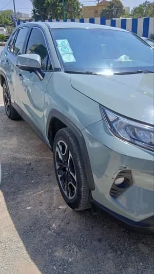 Toyota RAV4 2021 Automatic 2.0L