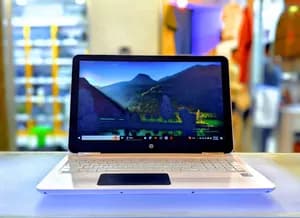 HP Pavilion 15 i5 7th 8GB 1TB
