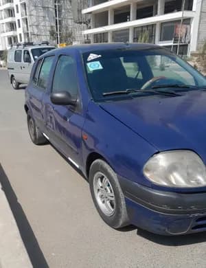 Renault Clio 2001 1.3L Manual