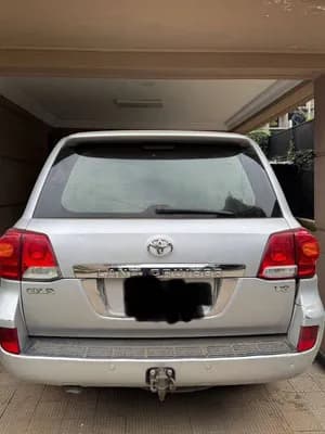 Toyota Land Cruiser GX-R