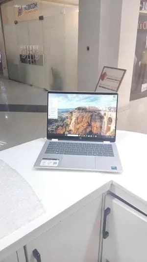 HP OmniBook Flip 14 Touch Laptop