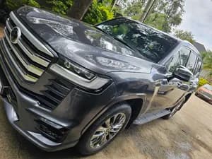 2022 Toyota LandCruiser VXR