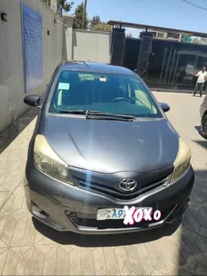 Toyota Yaris Compact 2012 1.3 CC
