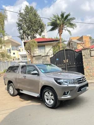Toyota Hilux Revo 2019 2.4L
