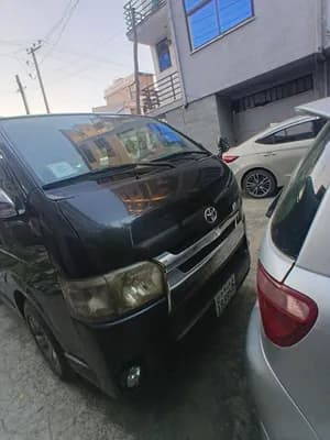 Toyota Hiace 2007 Automatic Van