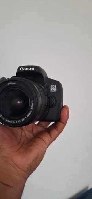 Canon EOS 750D DSLR Camera