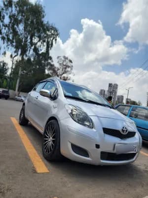 Toyota Yaris Europe 2009 1.0L