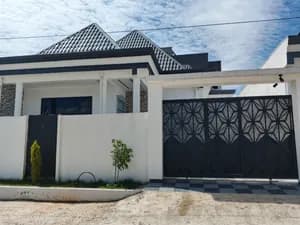 250 sqm Villa for Sale Summit