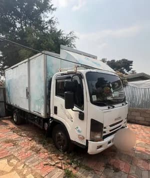 Isuzu Obama 2018 Container Truck