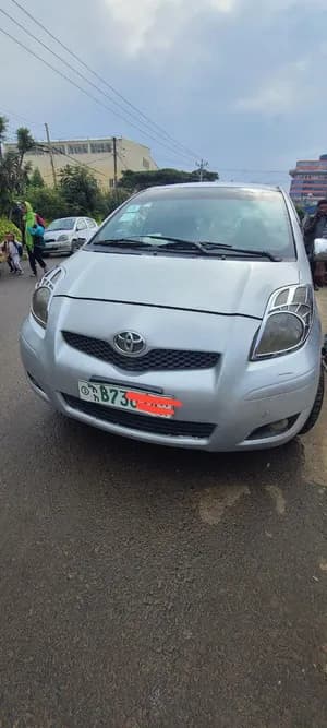 Toyota Yaris Compact 2010