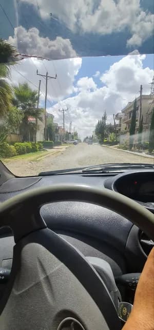 200 ካሬ