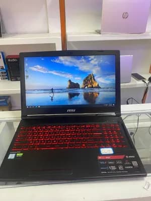 MSI Gaming Laptop i7 RTX 2060