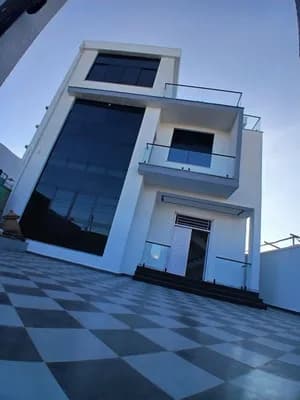 G+2 Terrace House in Wesen