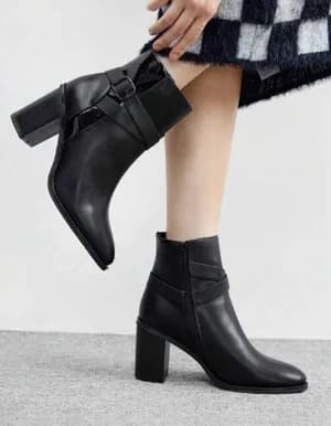 Square block heel belt decor ankle boots